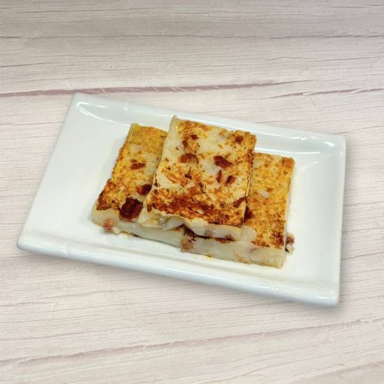 Pan Fried Radish Cake / 煎蘿蔔糕